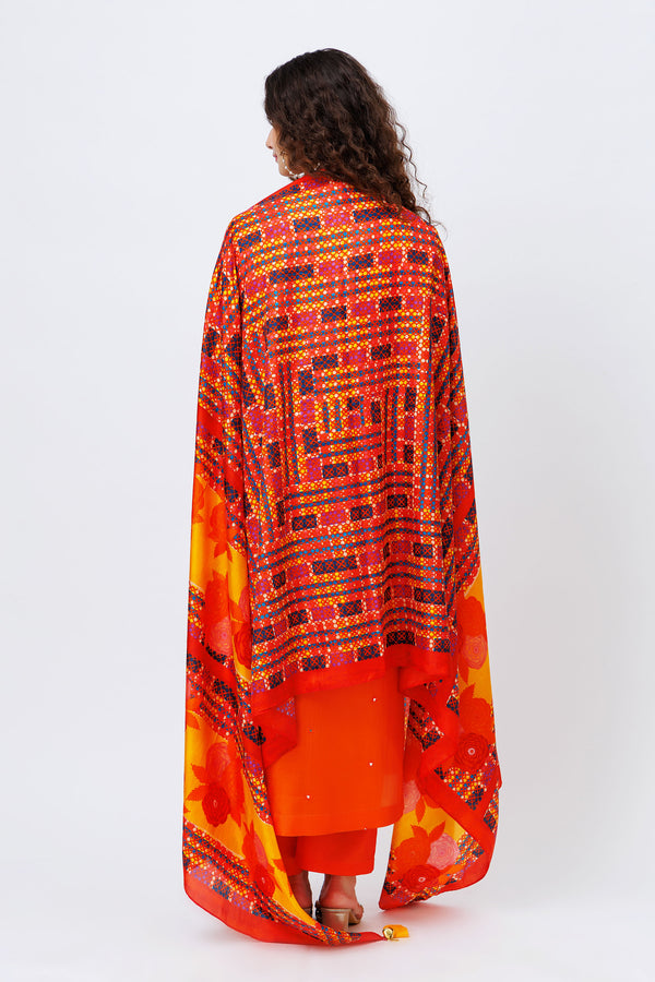 Kesar Mirror