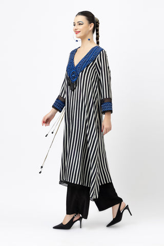 Bela Linear Blue